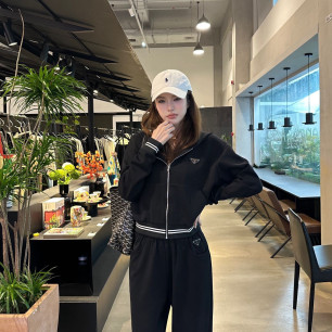 프라다 2026FW 신상 캐주얼 세트