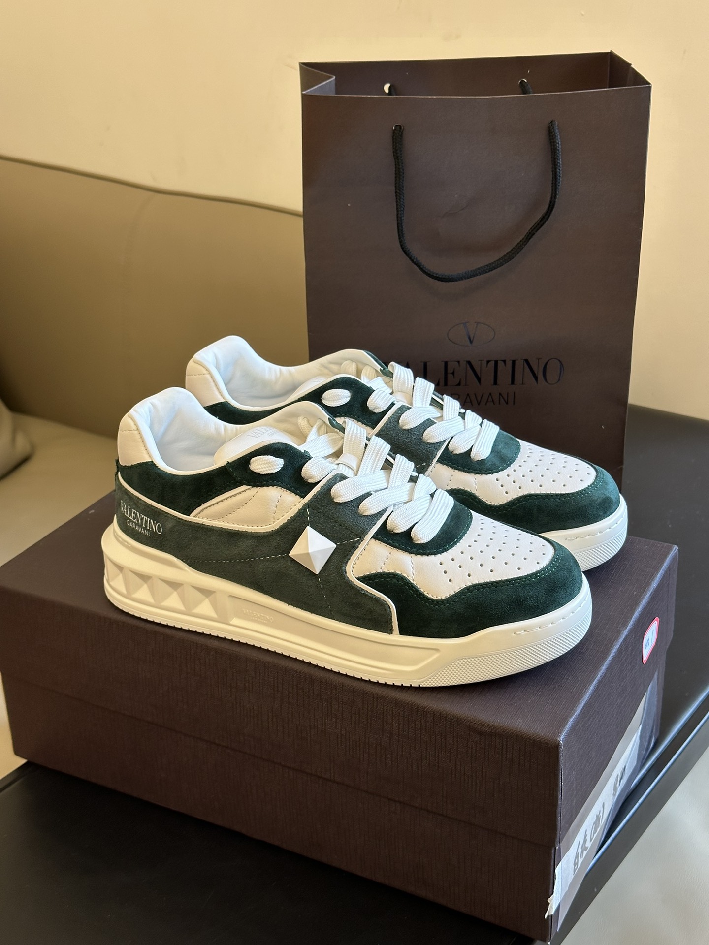 Valentino fw23 new arrival～