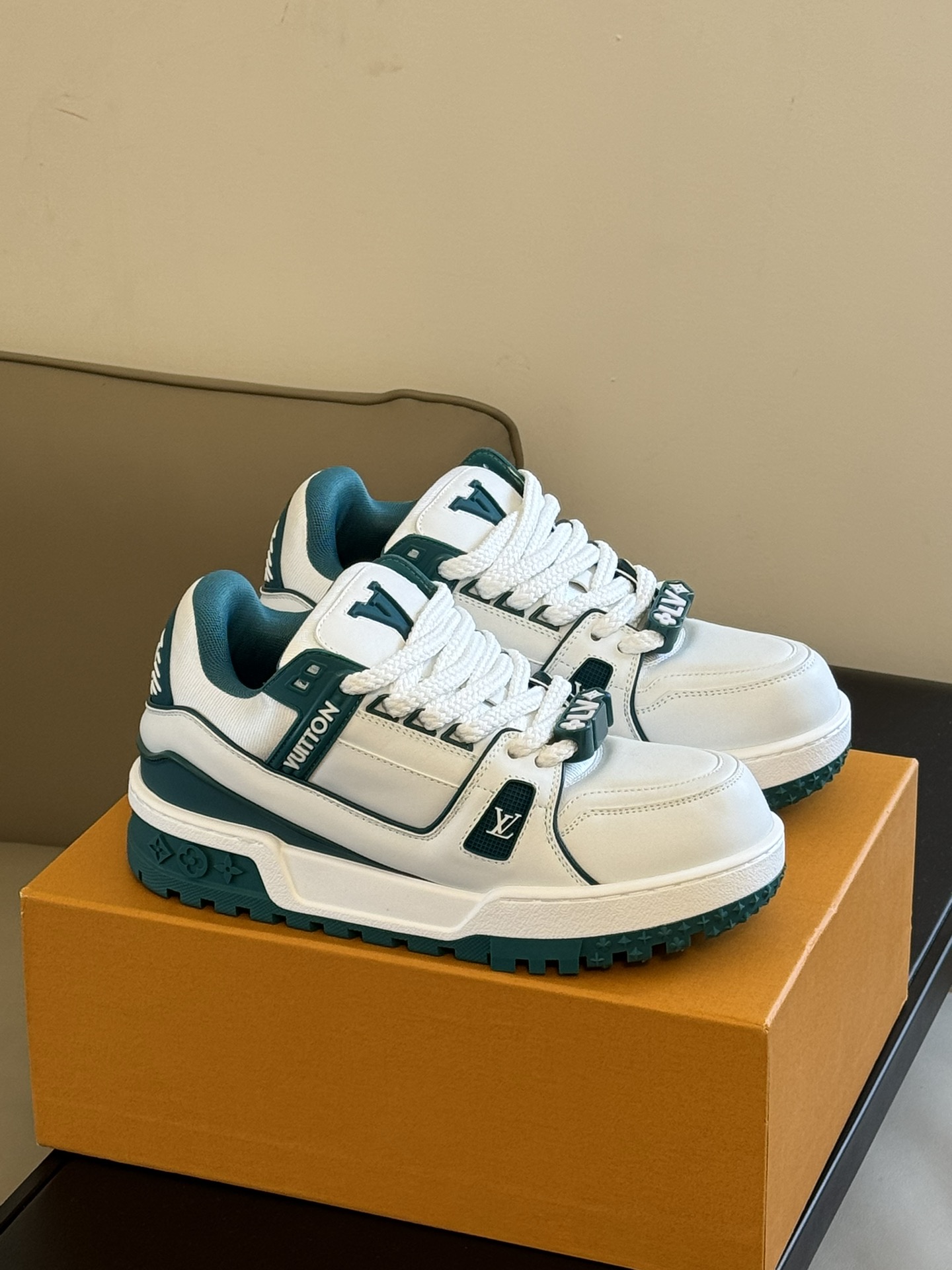 루이비통 오리지널 Trainer 커플운동화
