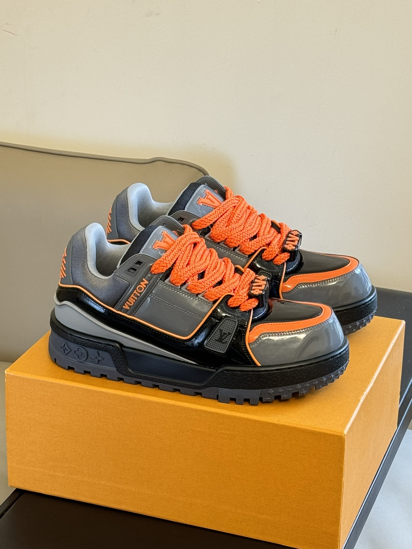 루이비통 오리지널 Trainer 커플운동화