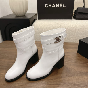 샤넬 26B 청키힐 쇼트부츠 6.5cm