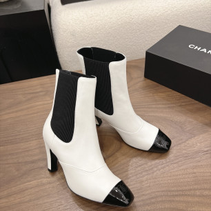 샤넬 26B 스퀘어토 힐 쇼트부츠 8.5cm