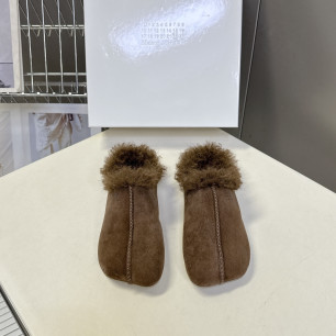 마르지엘라 타비 양털 뮬
