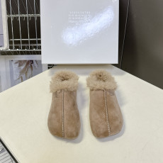 마르지엘라 타비 양털 뮬