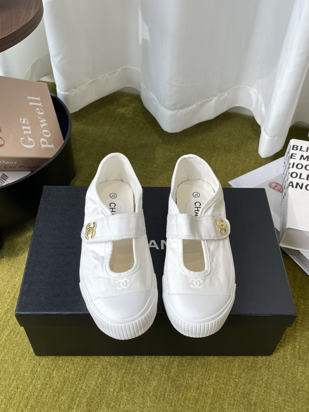 샤넬 26SS 캔버스 슈즈