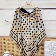 디올 신상 스퀘어 스카프