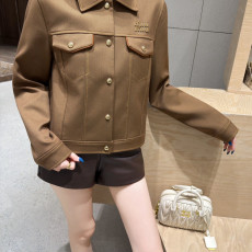 미우미우 2026FW 신상 자켓