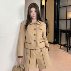 미우미우 2026FW 신상 세트