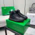 보테가 매장 최신형 앵클 스니커즈