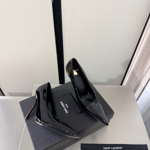 생로랑 포인티드 토 펌프스 10.5cm