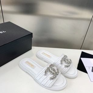 Chanel 큐빅 짜임 슬리퍼