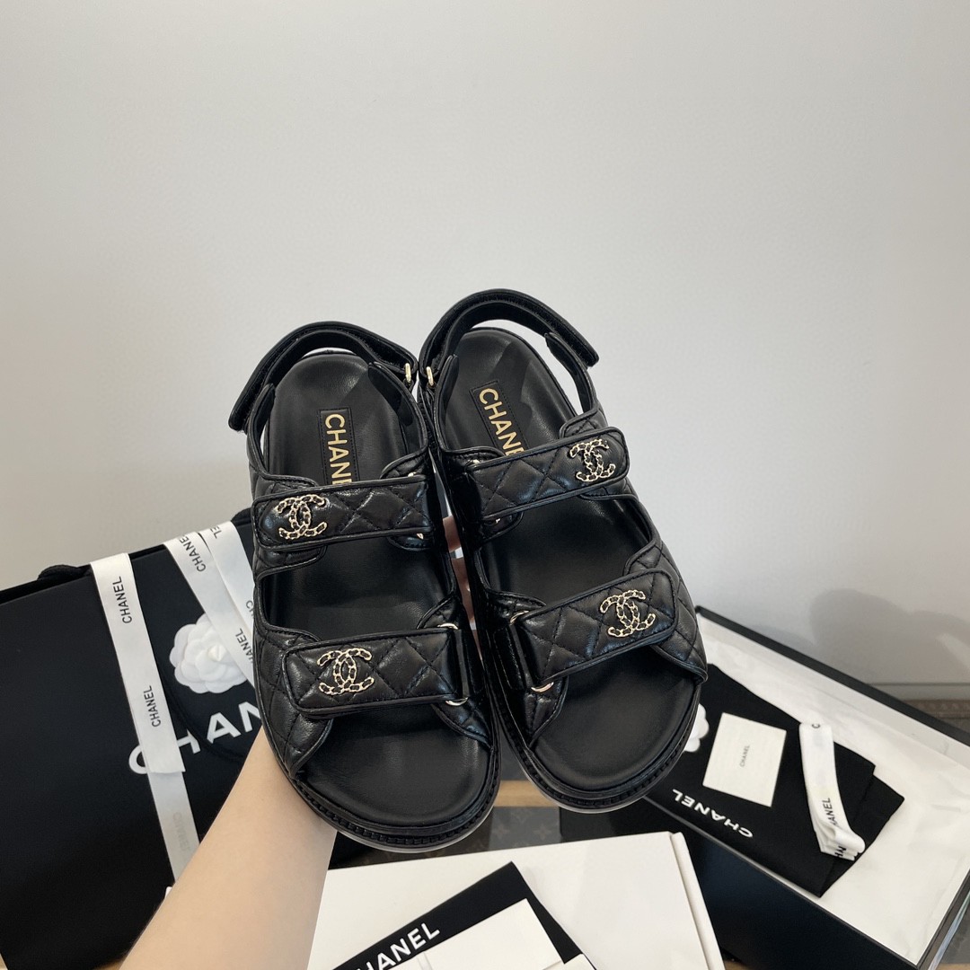 최상급 CHANEL 24신상 벨크로 샌들