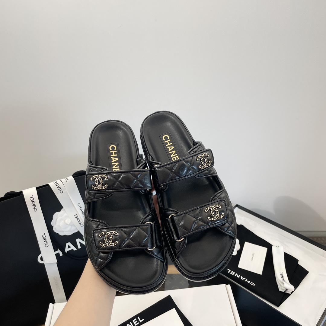 최상급 CHANEL 24ss 신상 벨크로 슬리퍼