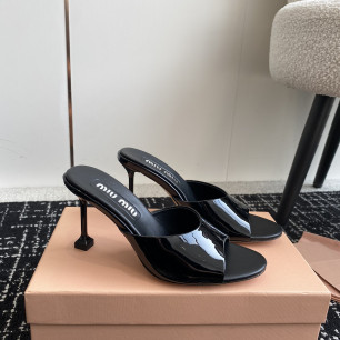 [Miu Miu] 24ss 페이턴트 뮬