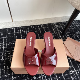 [Miu Miu] 24ss 페이턴트 뮬