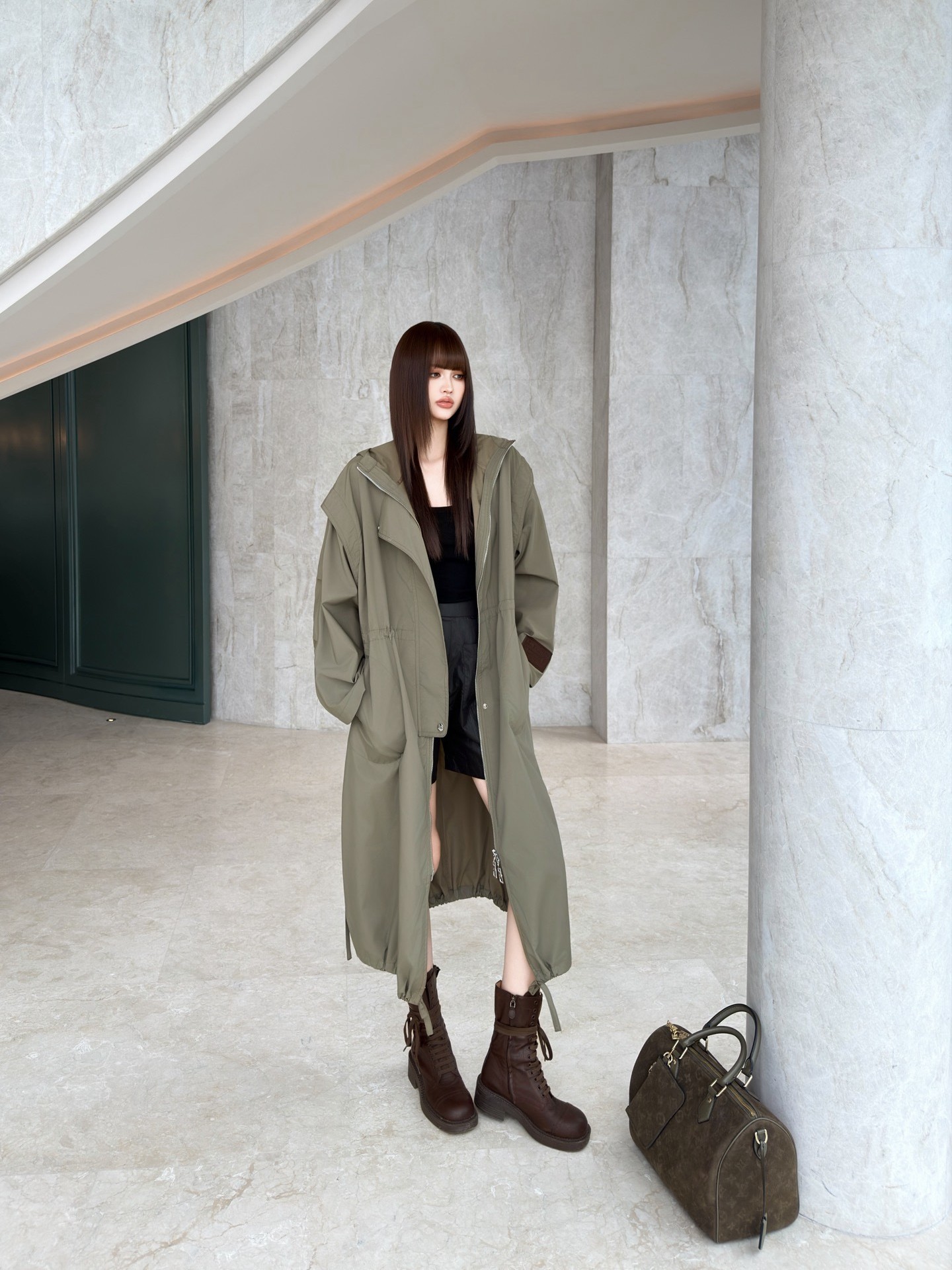 루이비통 2026FW 신상 롱 후드 자켓