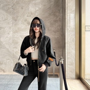 루이비통 2026FW 신상 후드 자켓