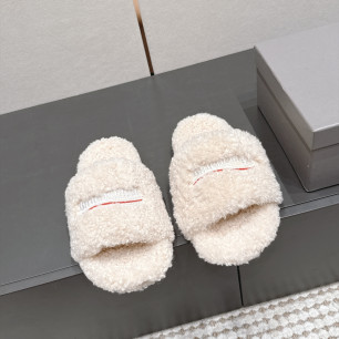 발렌시아가 26 신상 퍼 슬라이드
