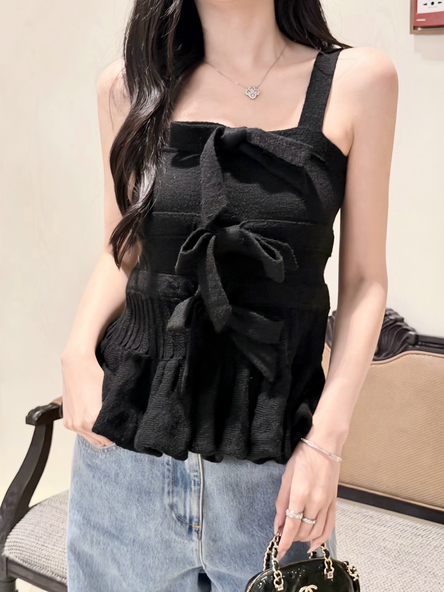 샤넬 2026FW 신상 트위드 나시 탑