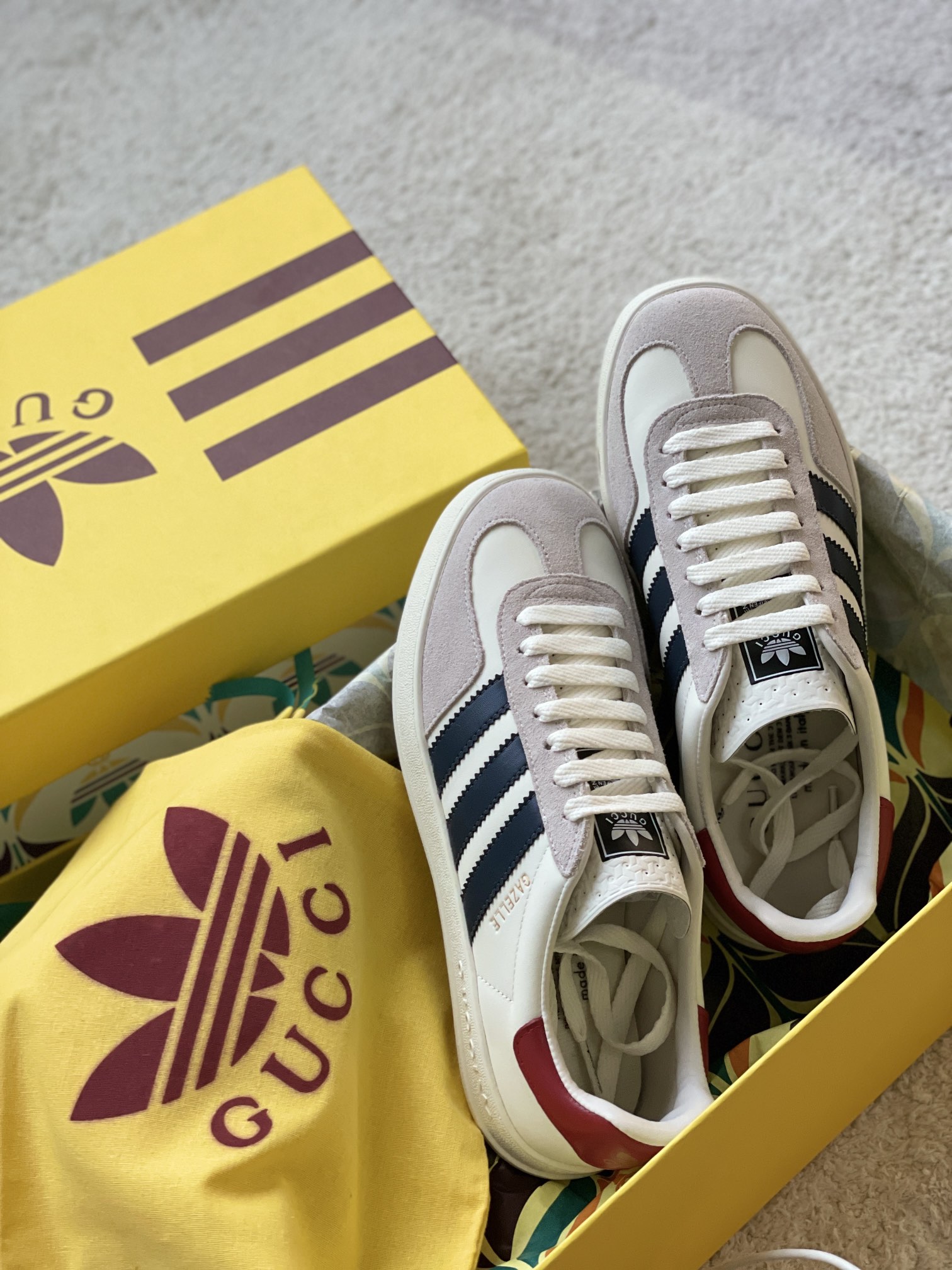 adidas x Gucci 컬렉션 가젤 스니커즈 (커플화)