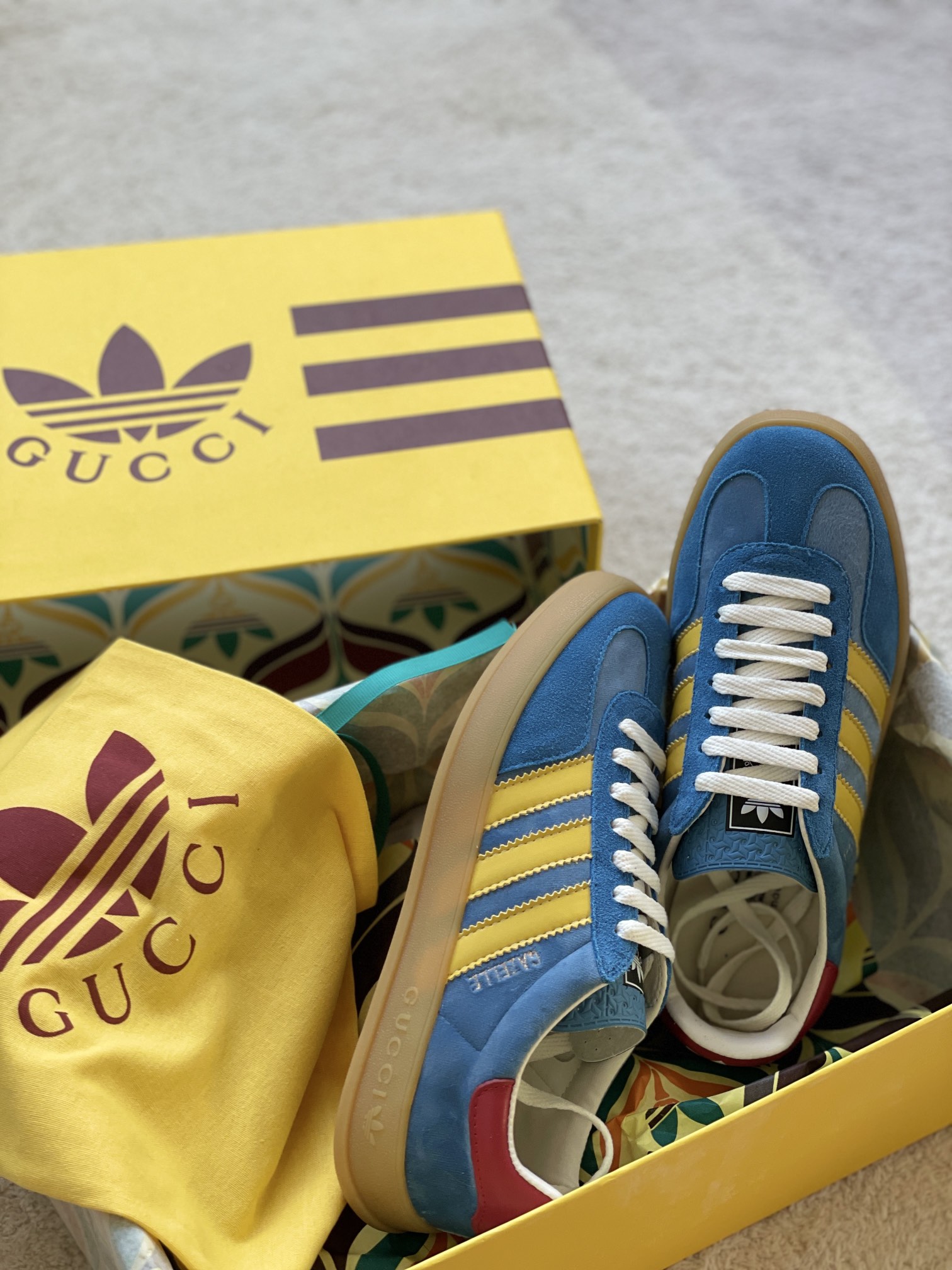 adidas x Gucci 컬렉션 가젤 스니커즈 (커플화)