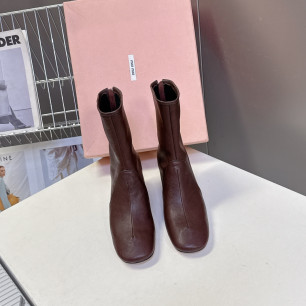 미우미우 가을 겨울 앵클부츠 6.5cm