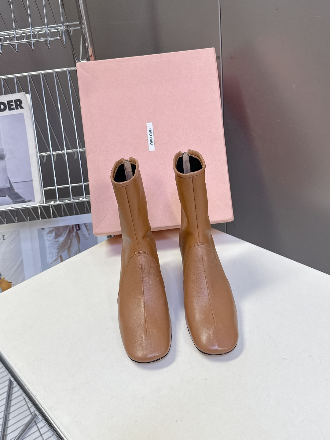 미우미우 가을 겨울 앵클부츠 6.5cm