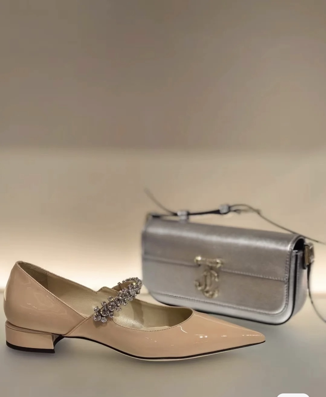 지미추 24ss Bing Pump 플랫