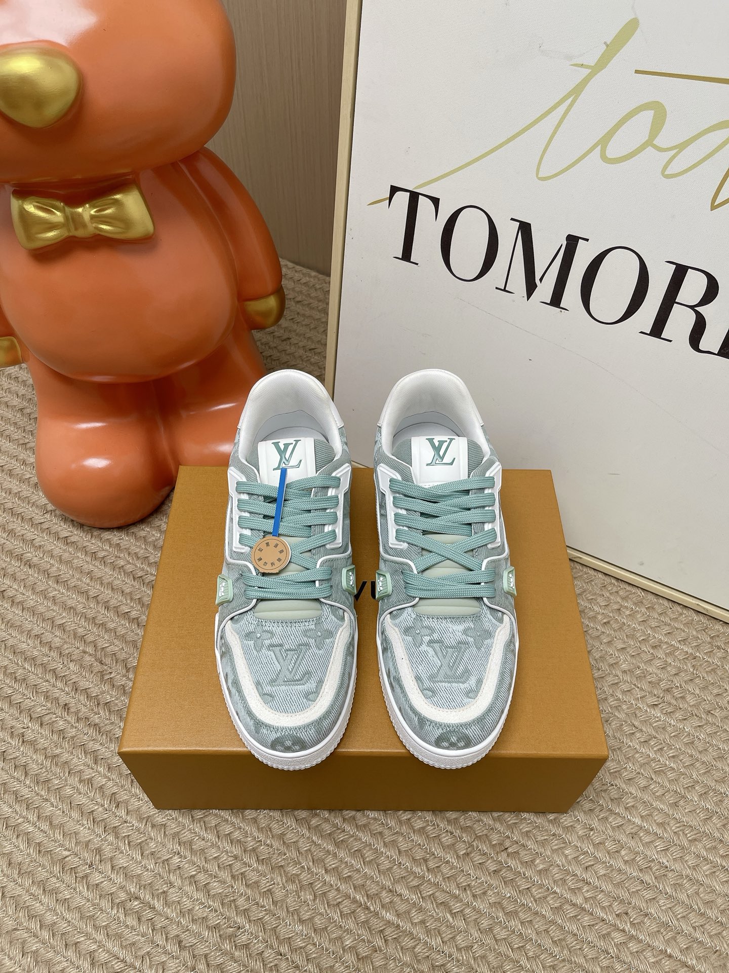 루이비통 트레이너 스니커즈