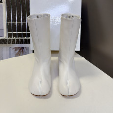 마르지엘라 신상 타비 앵클부츠 5.5cm