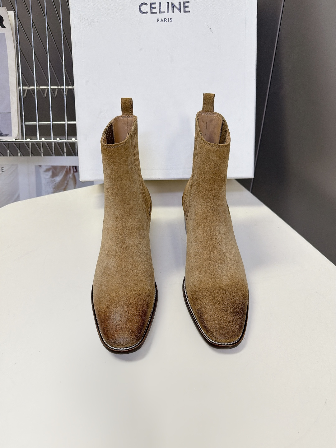 셀린느 신상 첼시 앵클부츠 4.5cm