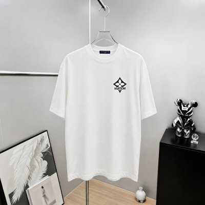 루이비통 로고 자수 반팔티
