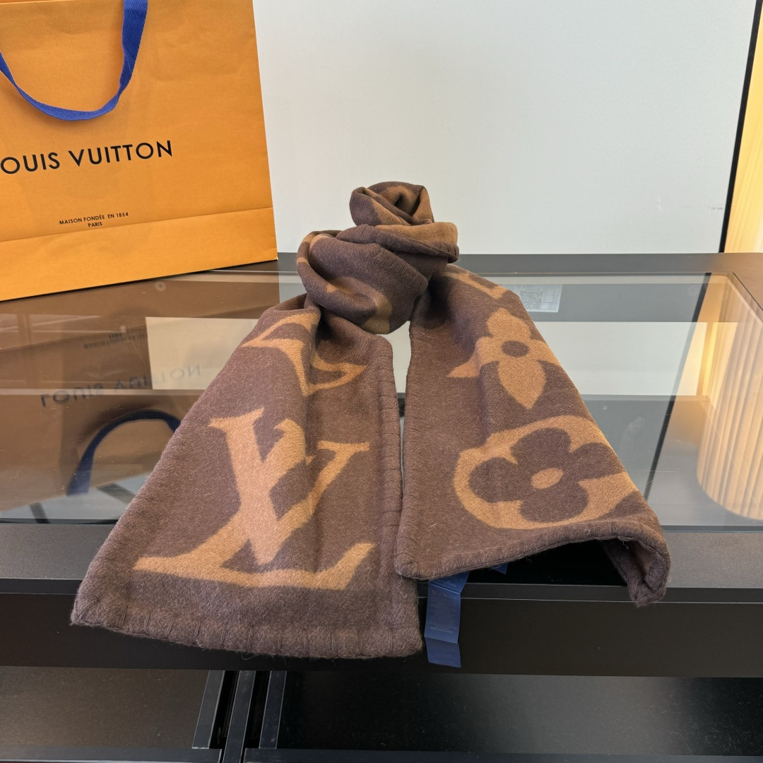 루이비통 Sweet Dreams 머플러