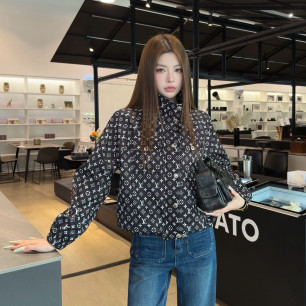 루이비통 2026 가을 신상 프린팅 자켓