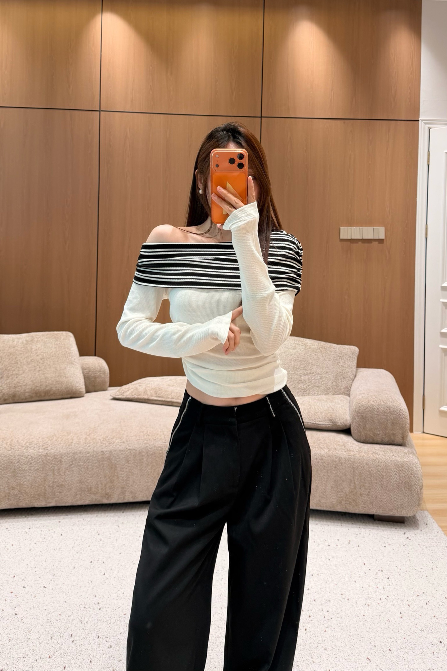 샤넬 2026FW 텐셀 울 스트라이프 긴팔