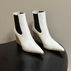 알라이아 26SS 신상 웨지 첼시 앵클부츠 9cm