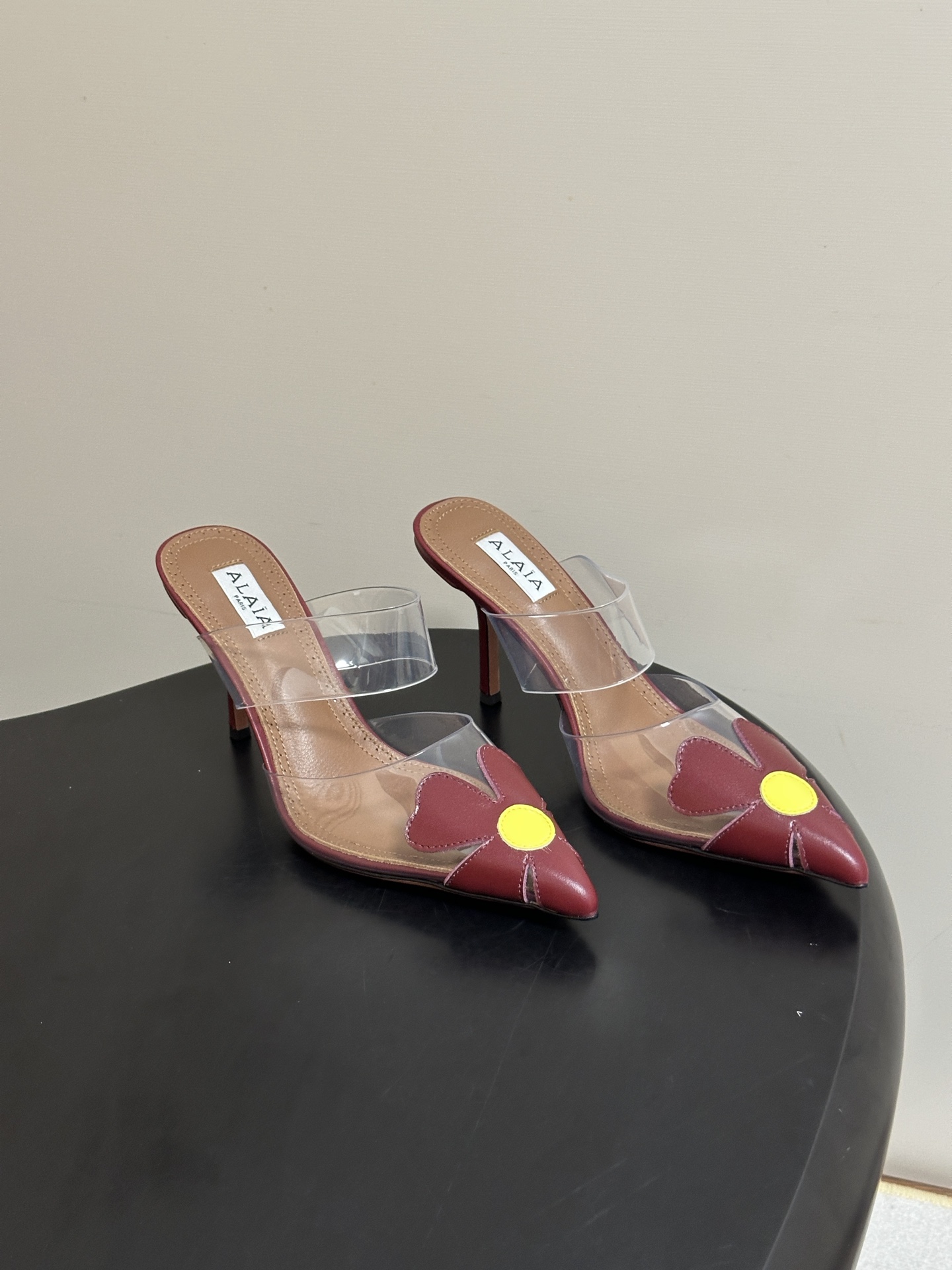알라이아 BLOOM 힐 뮬 9cm