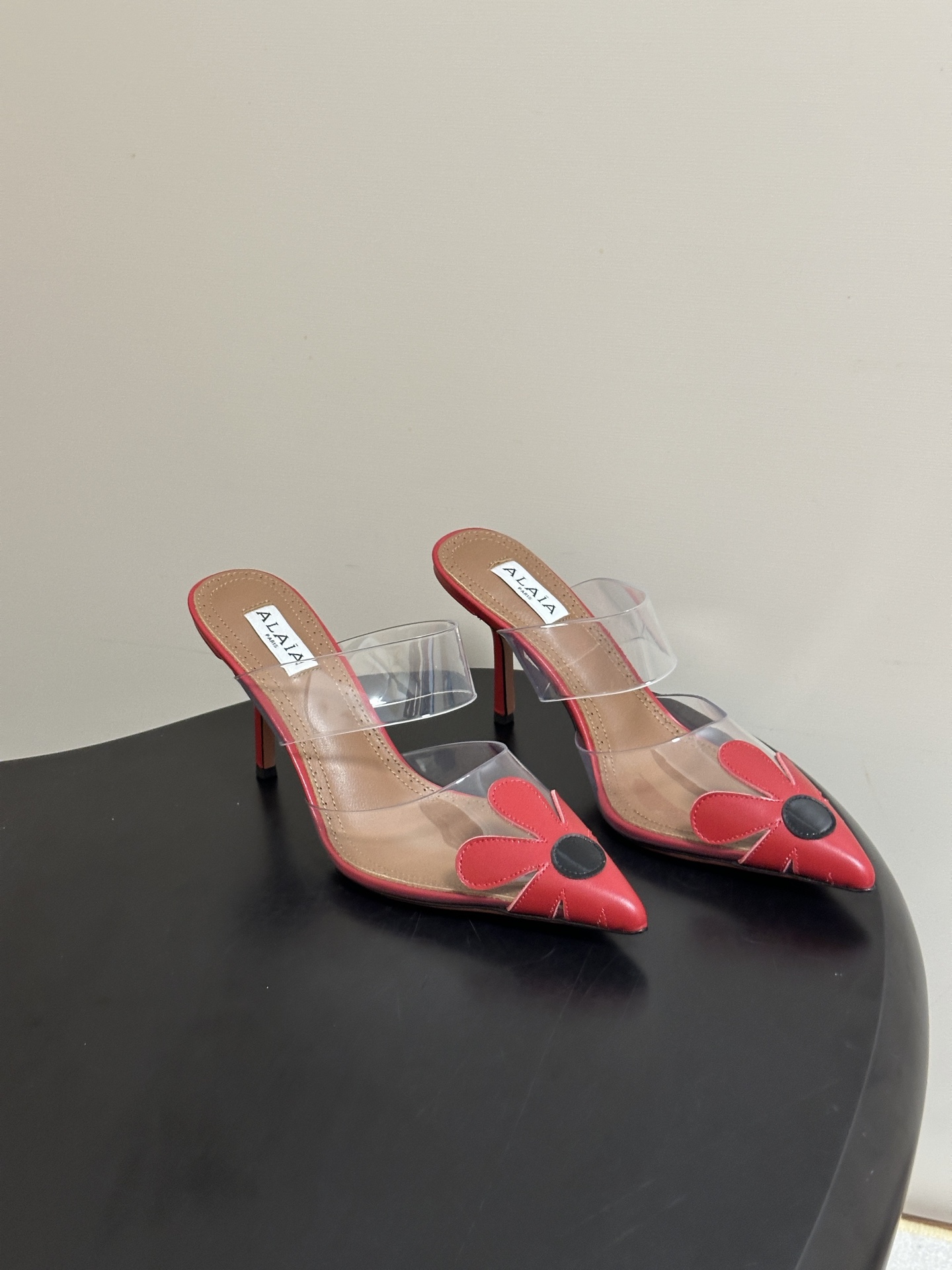 알라이아 BLOOM 힐 뮬 9cm