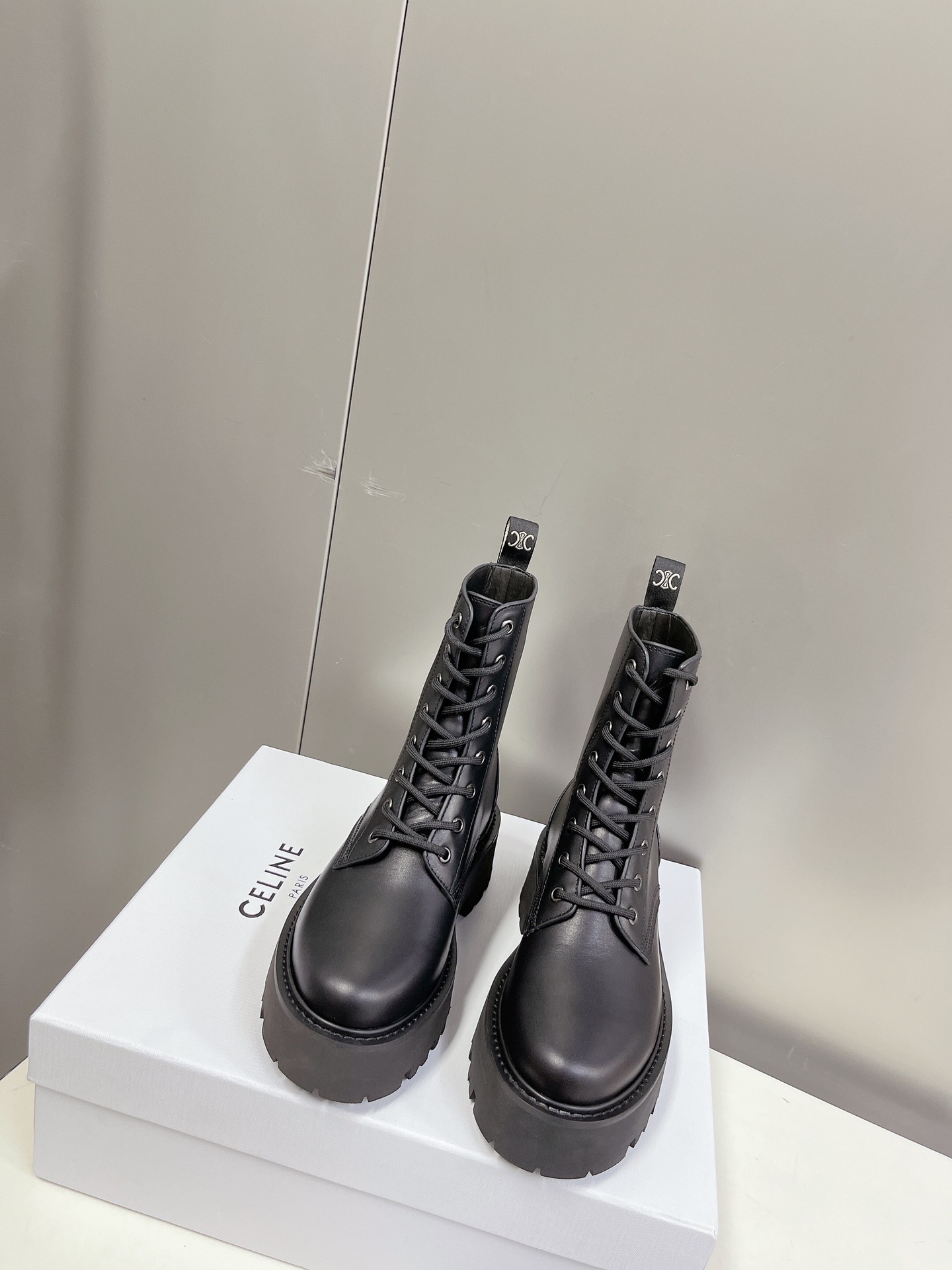 셀린느 트리옹프 부츠