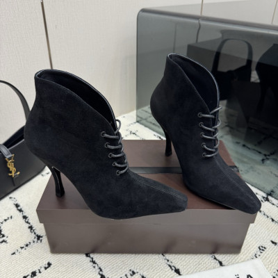 알라이아 힐 앵클부츠 8.5cm