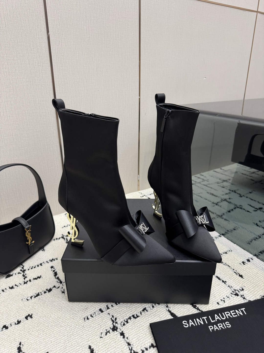 생로랑 26 가을 겨울 신상 앵클부츠 10.5cm