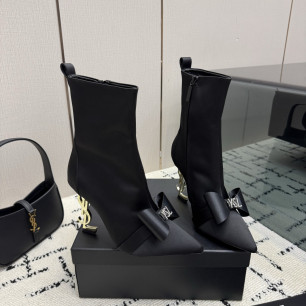 생로랑 26 가을 겨울 신상 앵클부츠 10.5cm