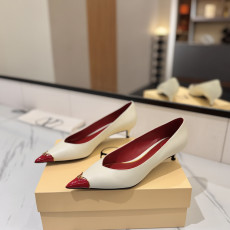 발렌티노 신상 포인티드 토 펌프스 4.5cm