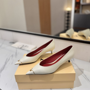 발렌티노 신상 포인티드 토 펌프스 4.5cm
