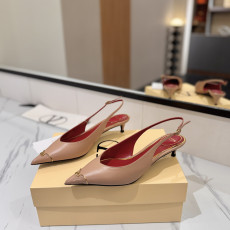 발렌티노 신상 포인티드 토 슬링백 4.5cm