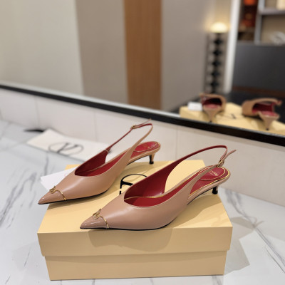 발렌티노 신상 포인티드 토 슬링백 4.5cm
