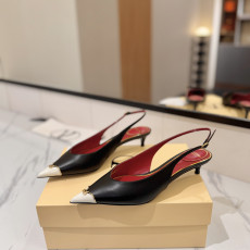 발렌티노 신상 포인티드 토 슬링백 4.5cm