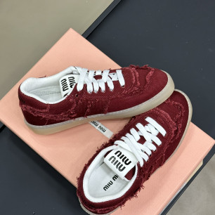 미우미우 24ss 신상 스니커즈