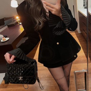 샤넬 26 신상 더블C 벨벳 투피스