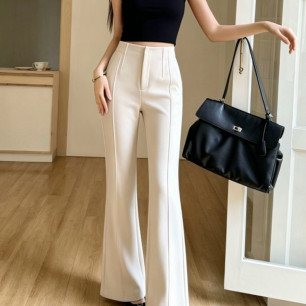 프라다 2026FW 세미 부츠컷 팬츠